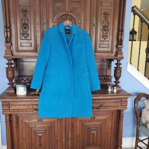 Bright blue soft wintet coat size M.
